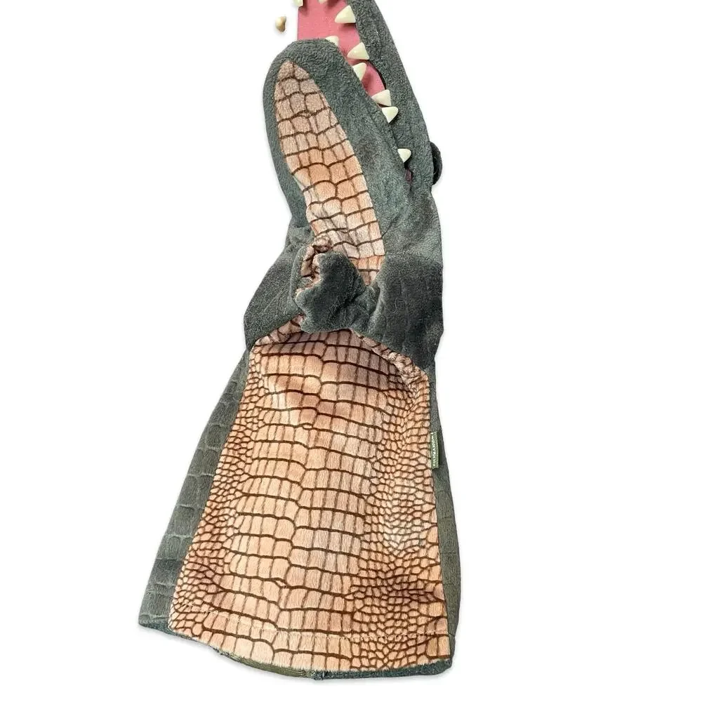 Folkmanis Puppets bring your